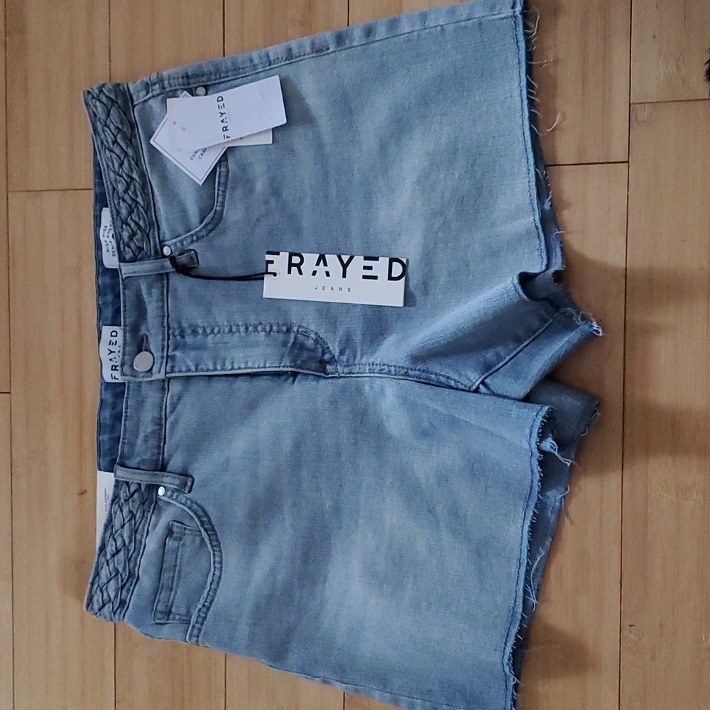 New Frayed Shorts jeans
